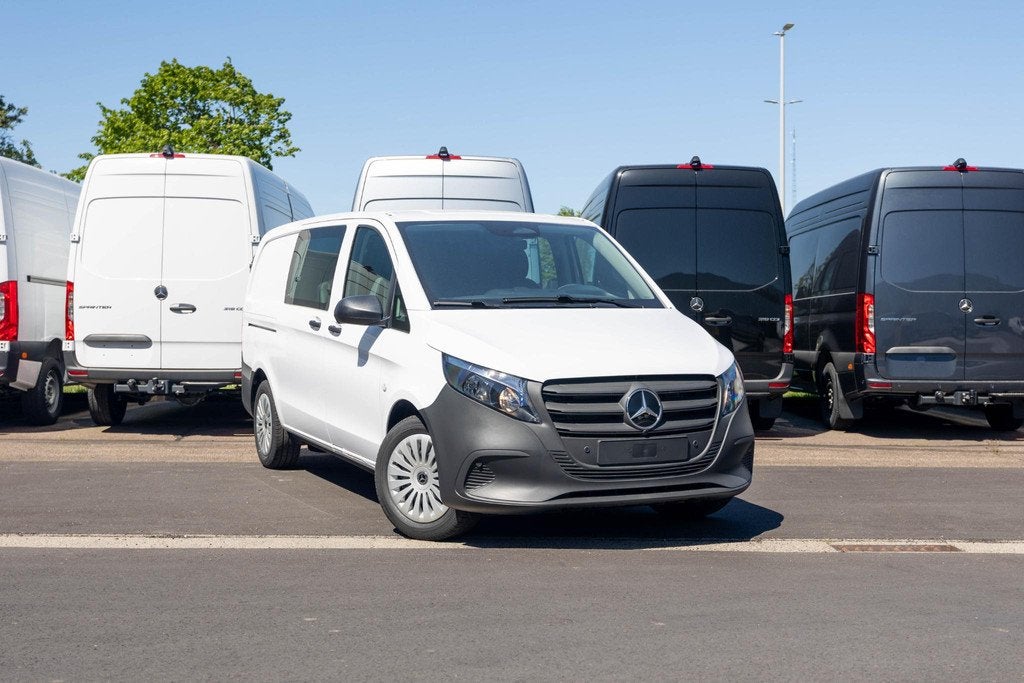 Mercedes-Benz Vito 116 CDI Pro L2 9G-Tronic, Auto's, Mercedes-Benz, Bedrijf, Te koop, Vito, Airbags, Bluetooth, Centrale vergrendeling
