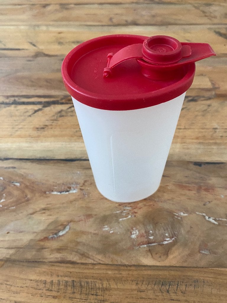 Tupperware dressing kannetje, Verzenden