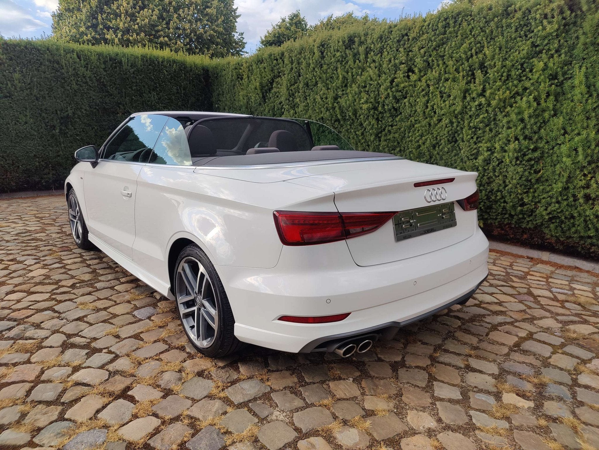 Audi A3 A3 1.5 TFSI Cabrio S tronic Sport S-line (bj 2019), Auto's, Stof, 4 cilinders, Cabriolet, Wit