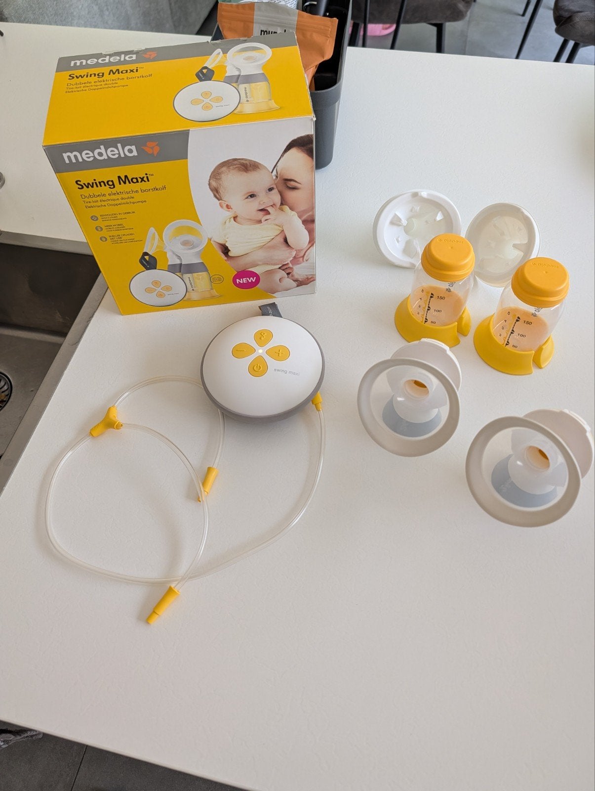 Medela swing maxi dubbele elektrische borstkolf, Kinderen en Baby's, Ophalen of Verzenden, Draadloos, Borstkolf, Medela