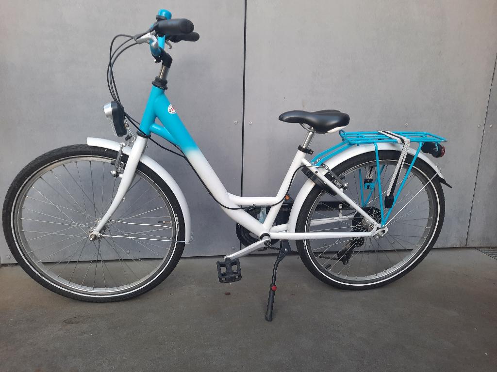 Vélo 24 pouces fille, Enlèvement, Utilisé, 20 pouces ou plus