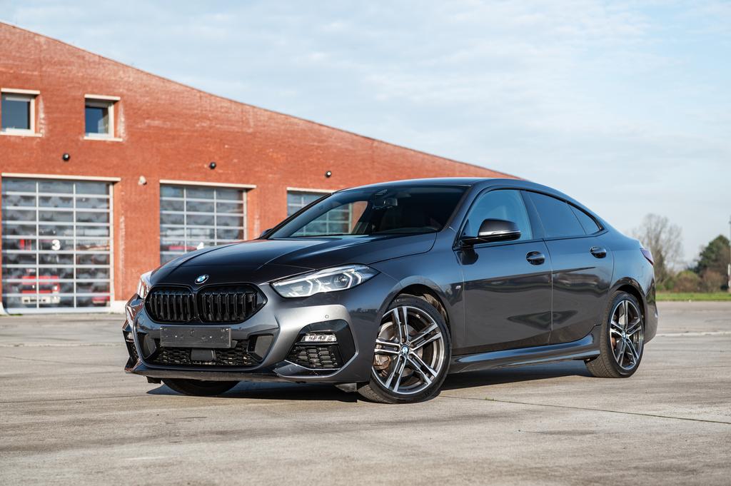 BMW 218i Gran Coupé M sport (F44) – Automaat–Leder–Trekhaak, Auto's, BMW, Leder, 3 cilinders, 133 g/km, Coupé
