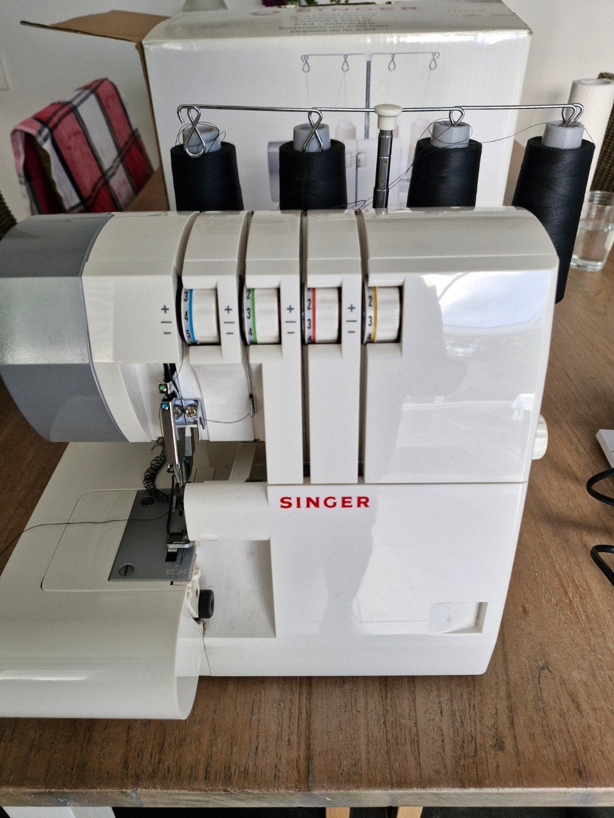 singer overlock, Ophalen, Zo goed als nieuw, Lockmachine, Singer