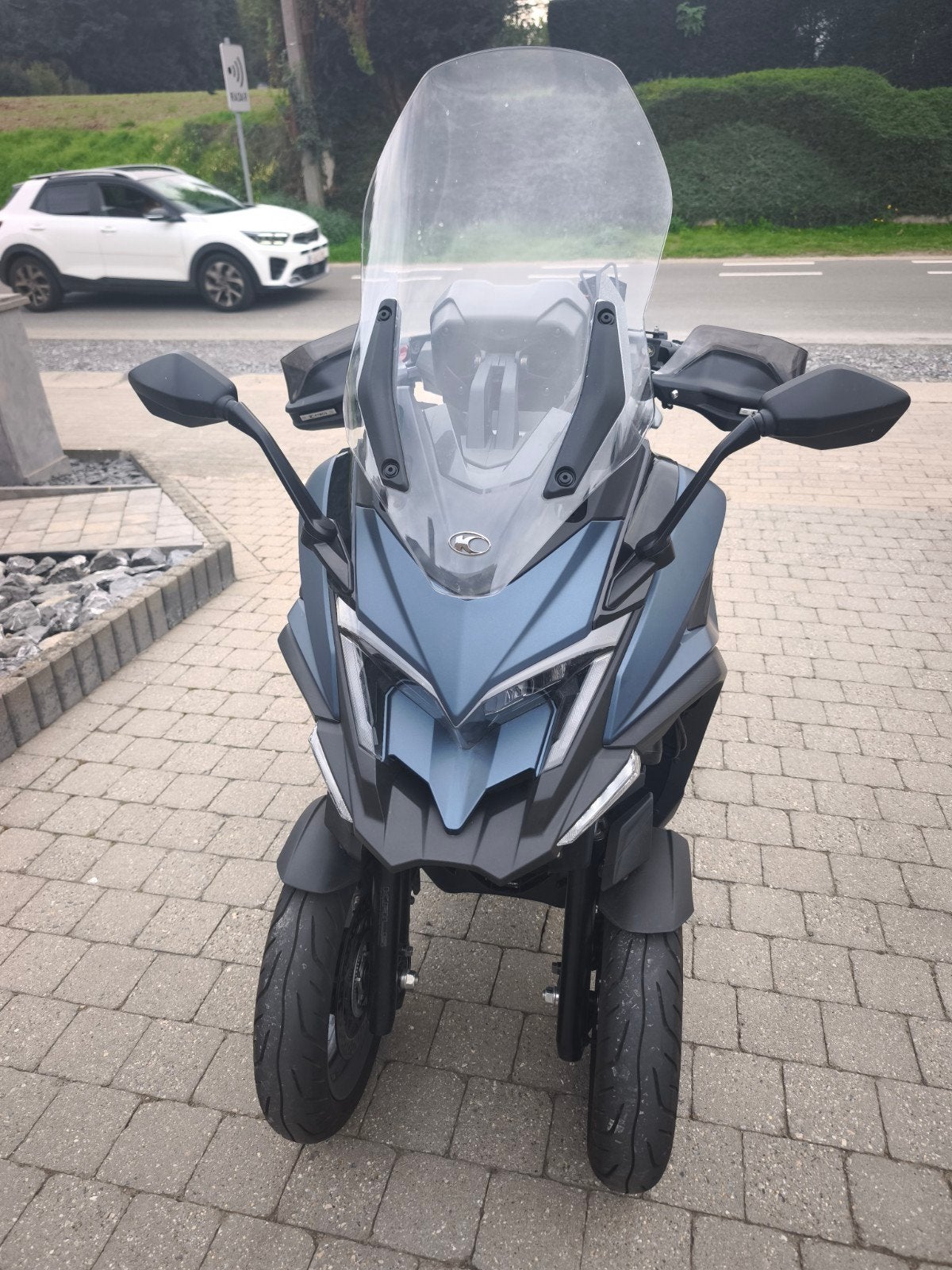 kimco cv3 550 (2640km) neuf 2025 (garantie jusqu'à 2030), Motoren, Ophalen