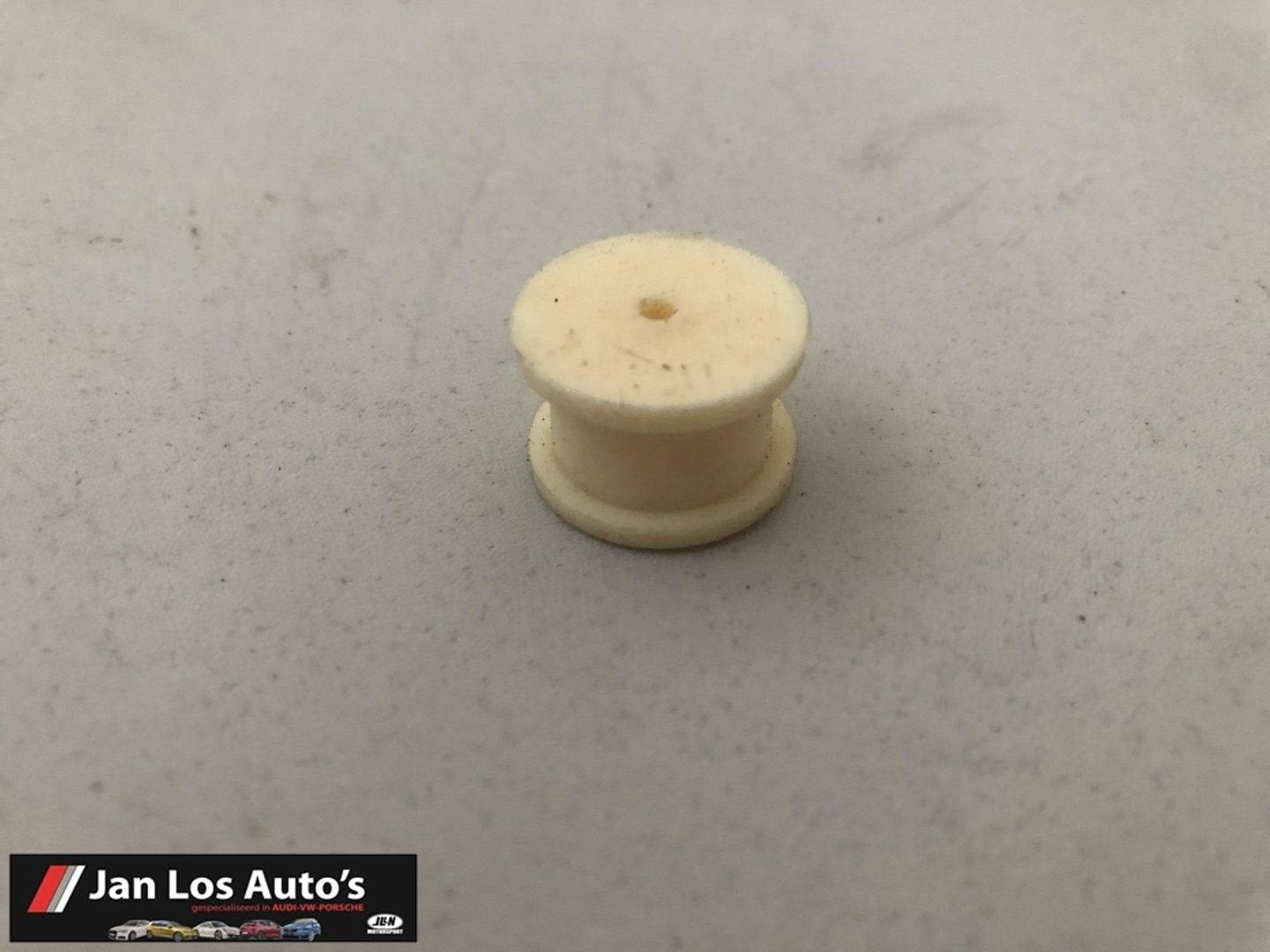 Rubber voor gaspedaal Audi Coupe 80 B2 ('78-'86) 431721559, Gebruikt, -, -, -