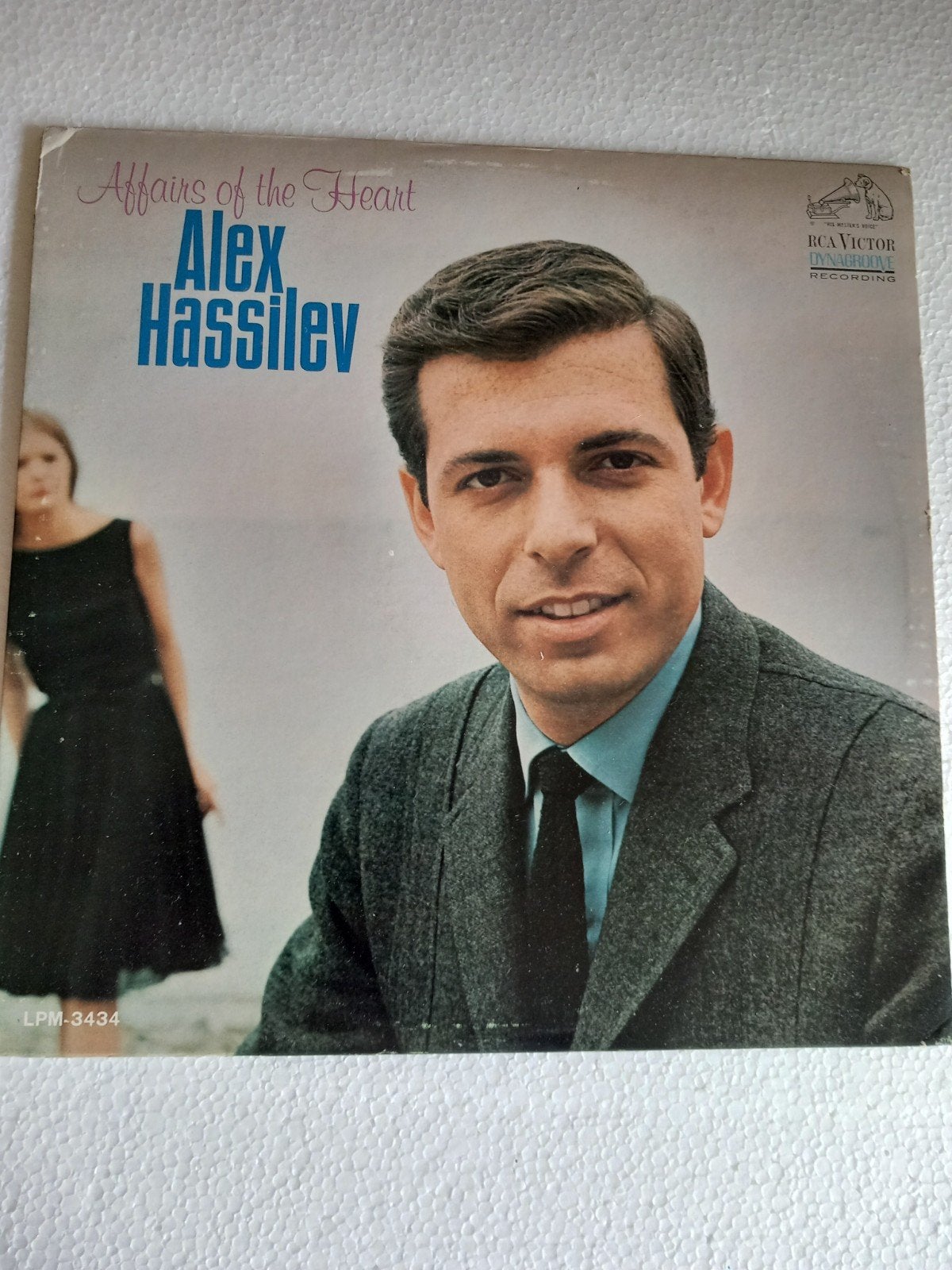 ALEX HASSILEV. YOUNG MAN. 1965 POPCORN USA LP, Enlèvement ou Envoi, LP