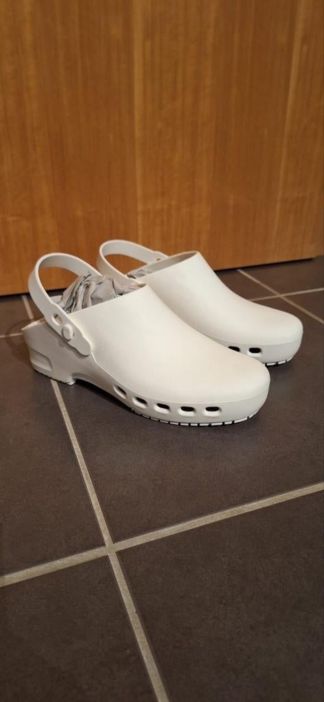 Clogs - maat 38/39 - nieuw, Kleding | Dames, Schoenen, SafeWay, Ophalen of Verzenden, Nieuw, Wit