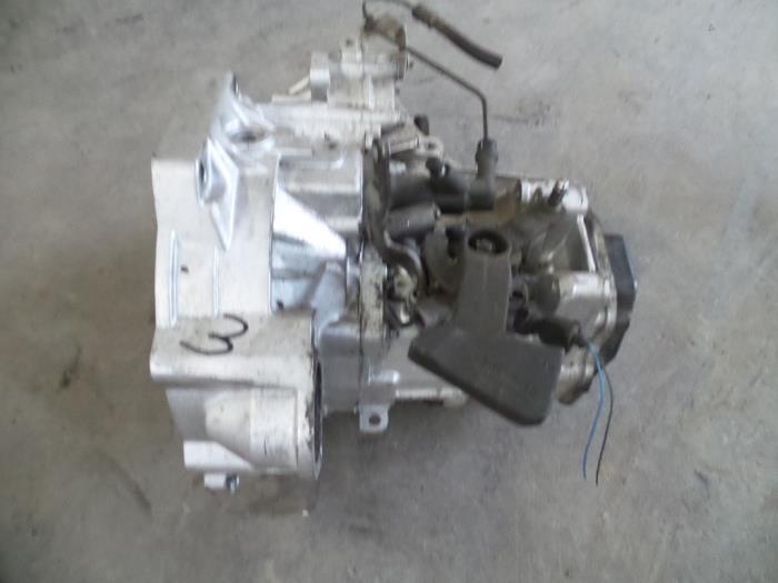 Boîte de vitesse d'un Volkswagen Passat, Enlèvement ou Envoi, 3 mois de garantie, Utilisé, Volkswagen
