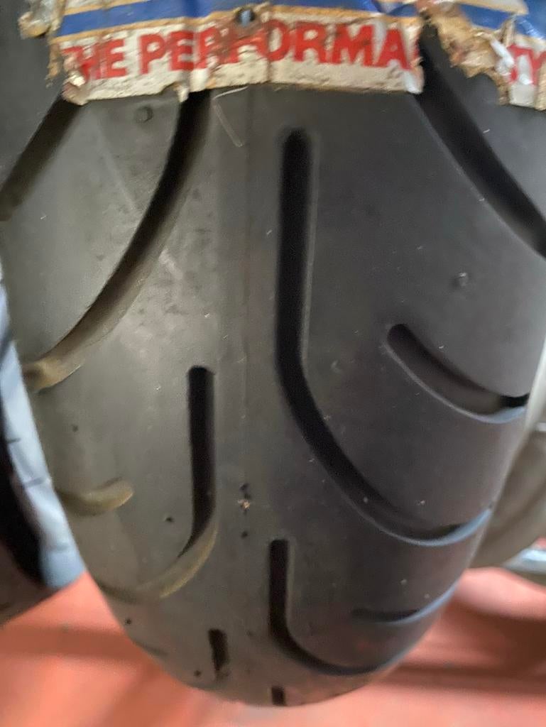Taille des pneus de moto AVON Track Formula, Motos, Enlèvement ou Envoi, Neuf