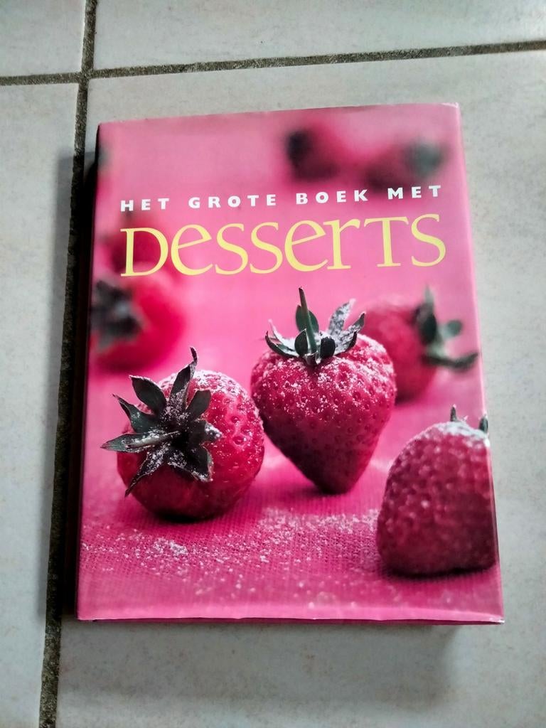 Het grote boek met desserts, Enlèvement ou Envoi, Neuf