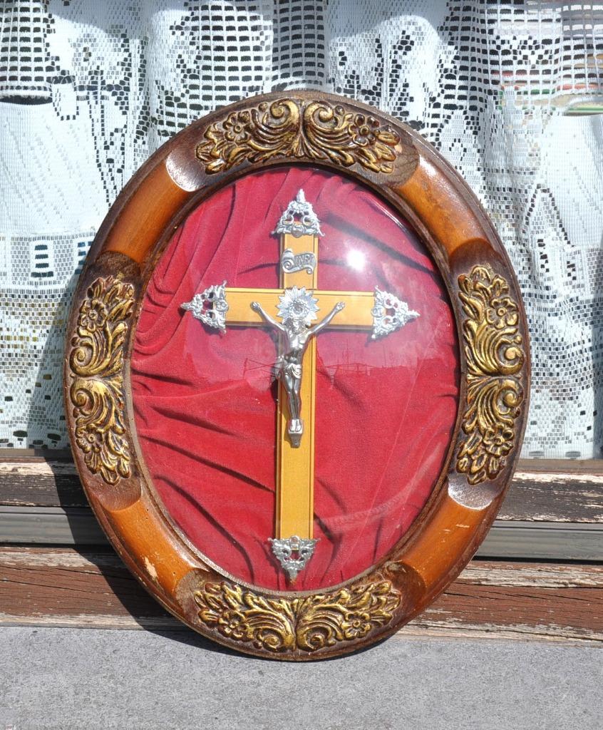 crucifix dans cadre bombé tour bois, Ophalen of Verzenden