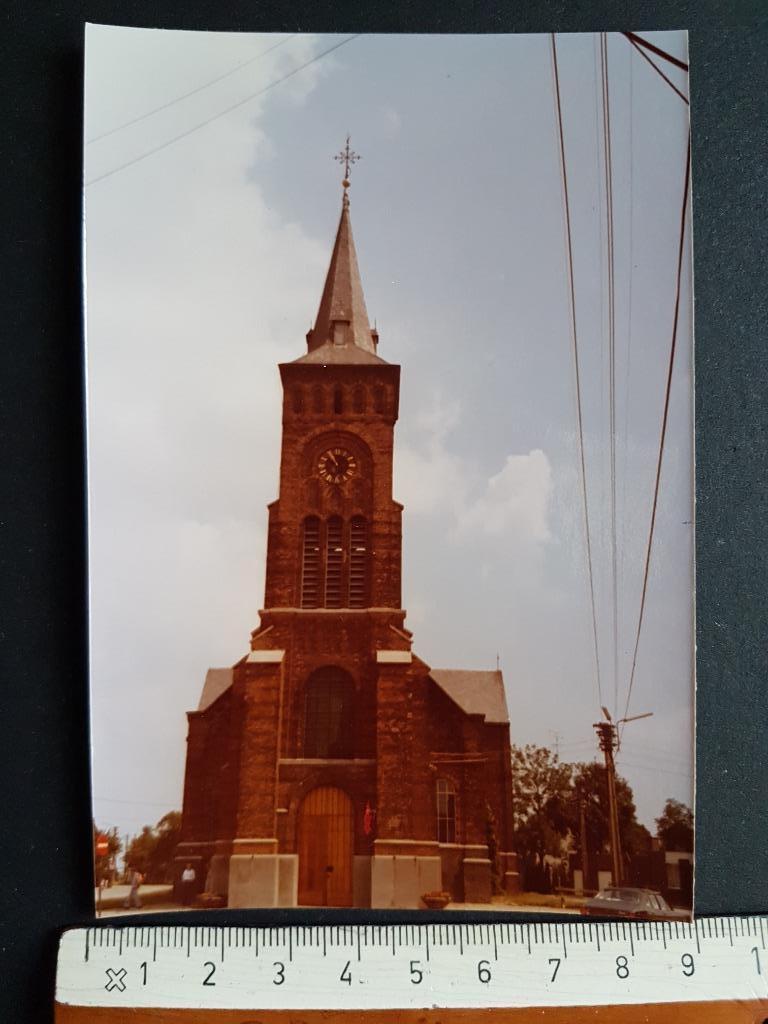 Foto Kerk Wiekevorst (bij Heist-op-den-Berg ), Gebruikt, 1980 tot heden, Foto, Ophalen of Verzenden