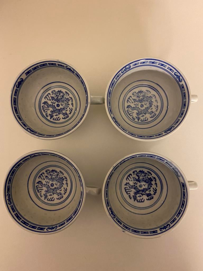 4 tasses et sous tasses + théière dragon bleu, Antiquités & Art
