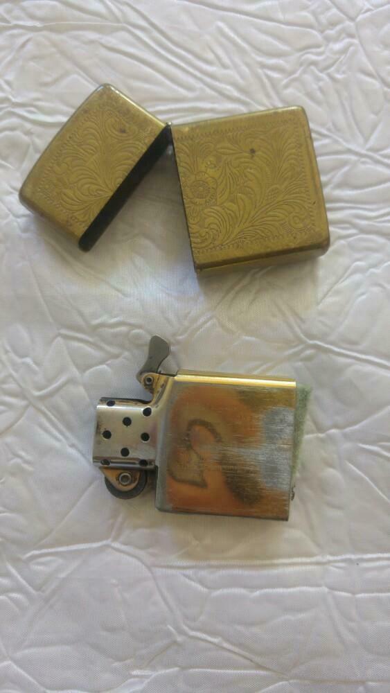 Zippo venetian brass H VI. 58, Enlèvement ou Envoi, Utilisé