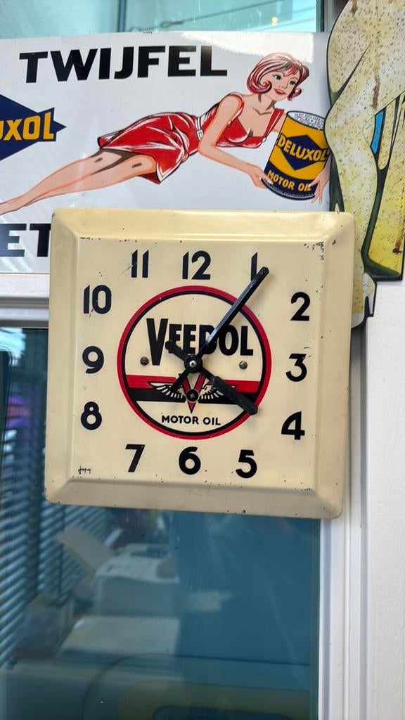VEEDOL oude reclame klok, Verzamelen, Ophalen of Verzenden, Gebruikt, Reclamebord