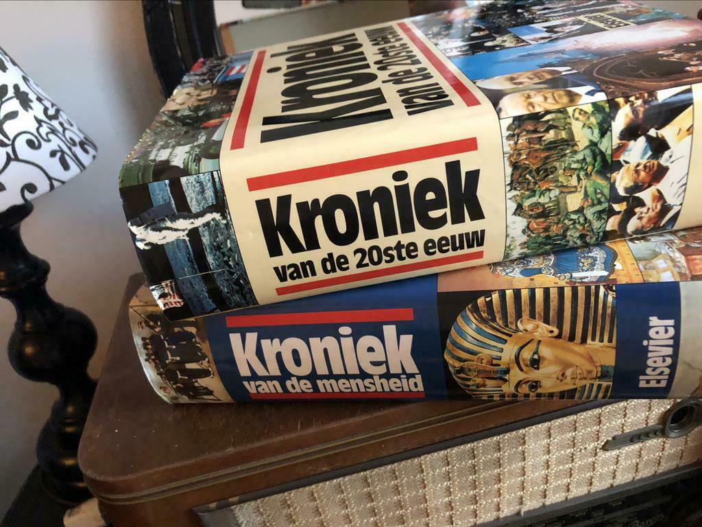 Kroniek van de mensheid en kroniek van de 20ste eeuw, Boeken, Ophalen of Verzenden, Zo goed als nieuw
