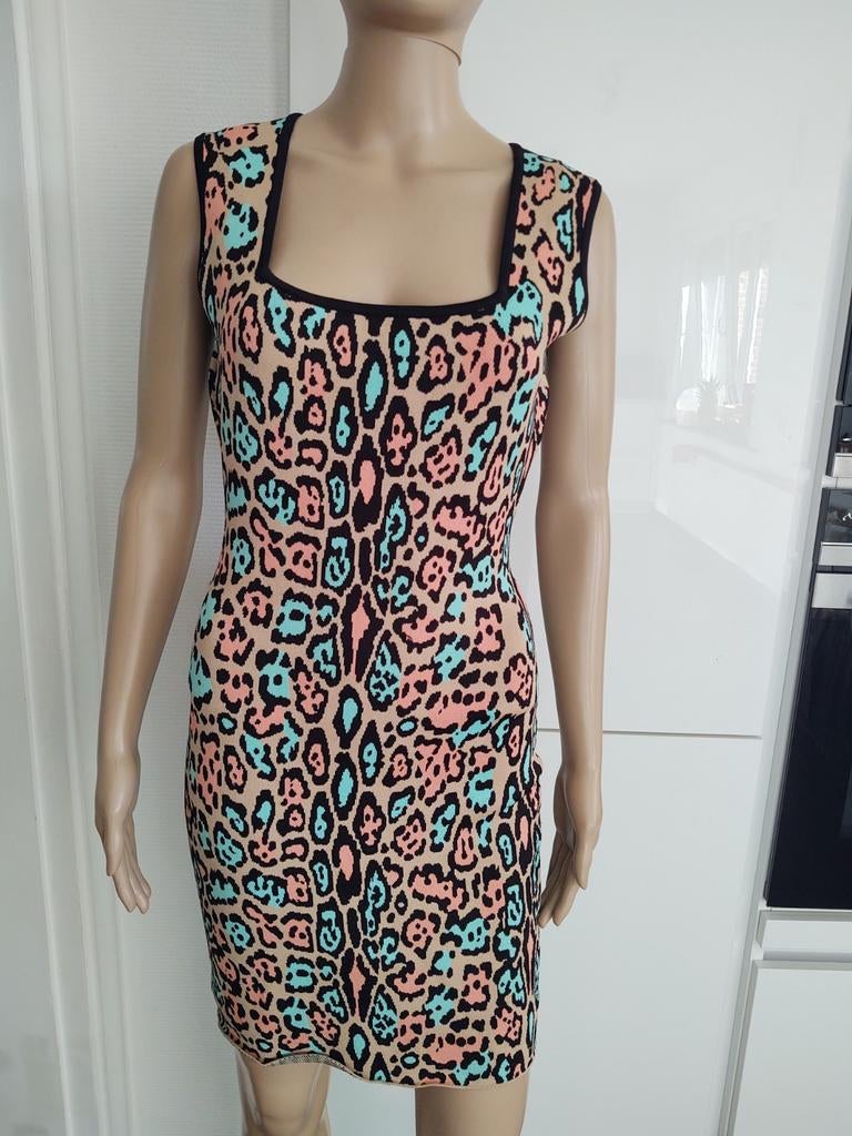Bcbgmaxazria jurk., Maat 38/40 (M), Ophalen of Verzenden, Bcbgmaxazria, Knielengte