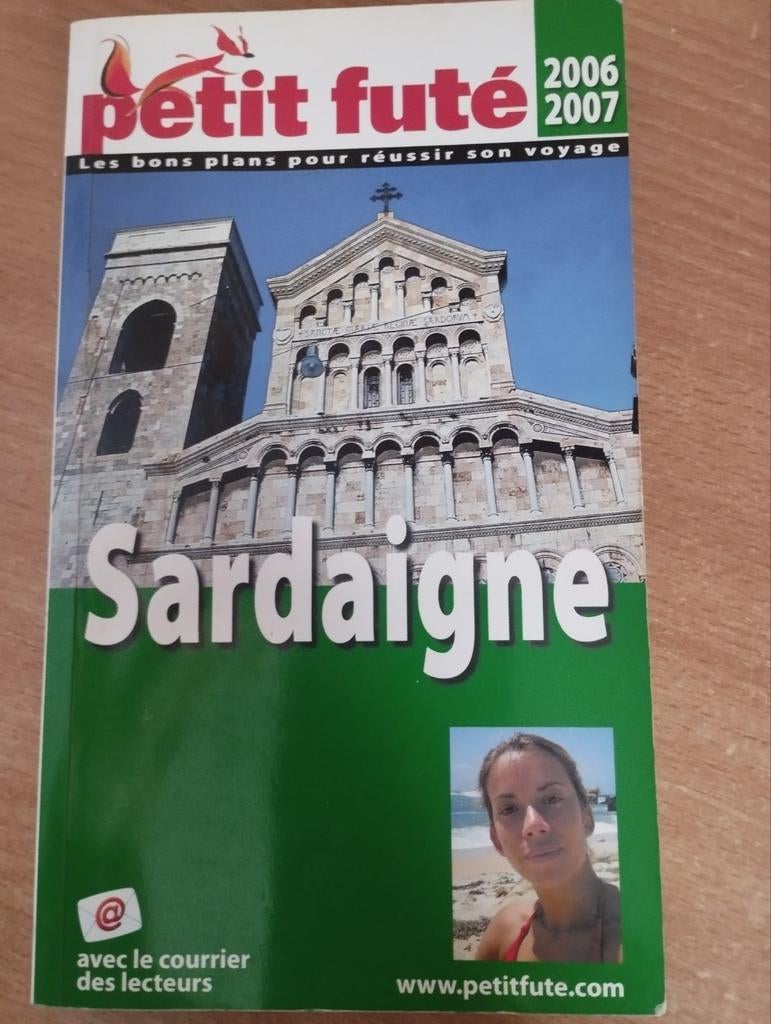 Guide petit futé Sardaigne, Zo goed als nieuw
