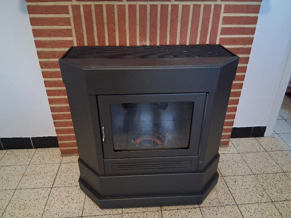 Poele au mazout, Bricolage & Construction, Chauffage & Radiateurs, Enlèvement, Comme neuf, Poêle
