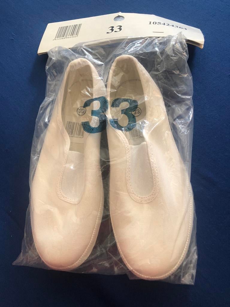Ballerines de gymnastique - Pointure : 33 - Neuves, Sports & Fitness, Gymnastique, Enlèvement, Neuf, Blanc, Chaussons de gymnastique