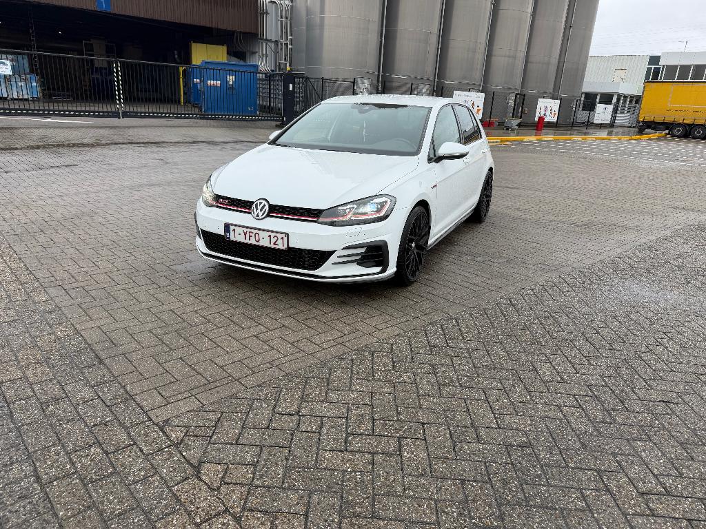 golf gti 7,5, Autos, Achat, Euro 6, Adapté aux personnes handicapées, Noir