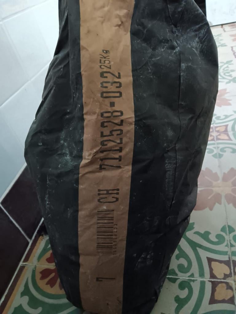 Zwarte oxide kleurstofpoeder 25 kg zak, Enlèvement
