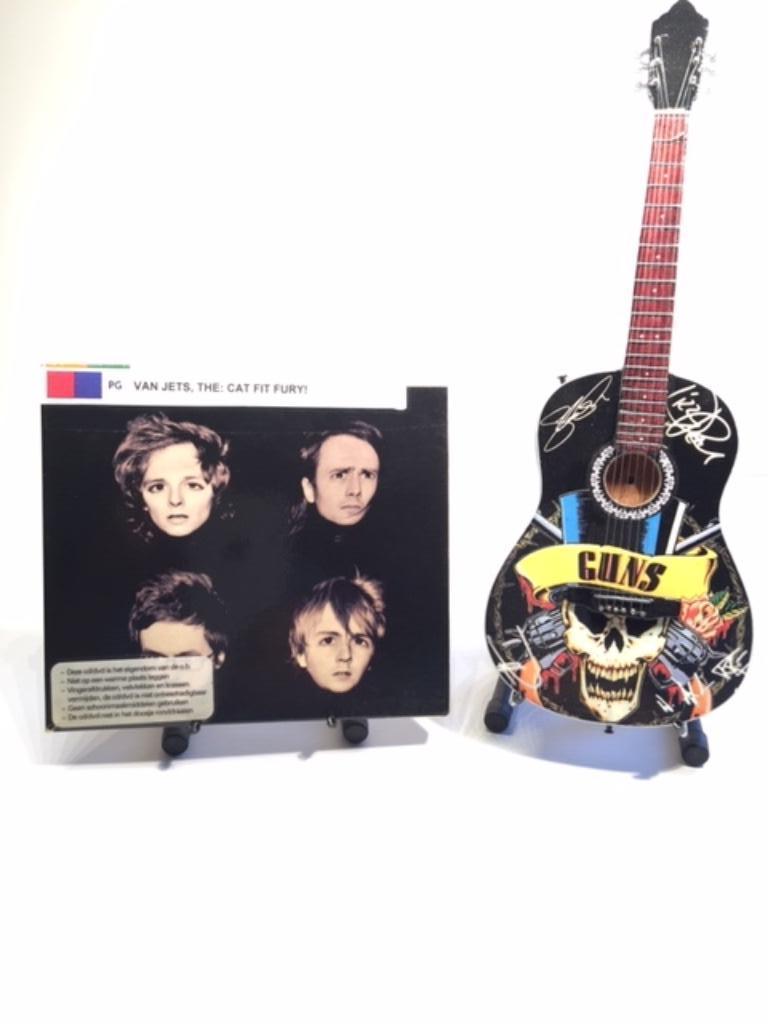 CD - The Van Jets - Cat Fit Fury !, Ophalen of Verzenden, Zo goed als nieuw, Alternative
