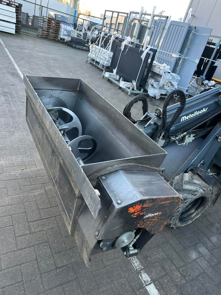 Betonmengbak knikmops of bobcat, Bricolage & Construction, Enlèvement, Utilisé