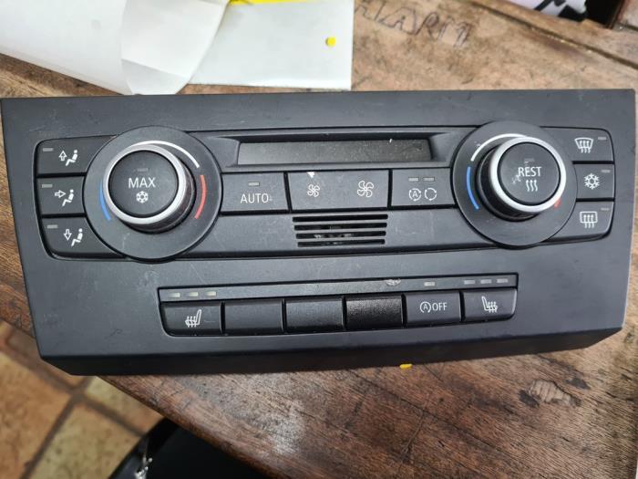 Kachel Bedieningspaneel van een BMW 1-Serie, Ophalen of Verzenden, 3 maanden garantie, Gebruikt, BMW