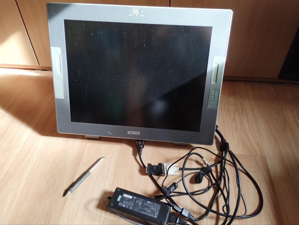 Tablette graphique Wacom Cintiq 21UX, Ophalen, Gebruikt
