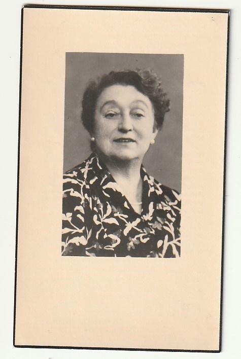 Dp. Germaine AMERLINCK Claeys Gent 1887 Knokke 1956 (foto), Verzenden