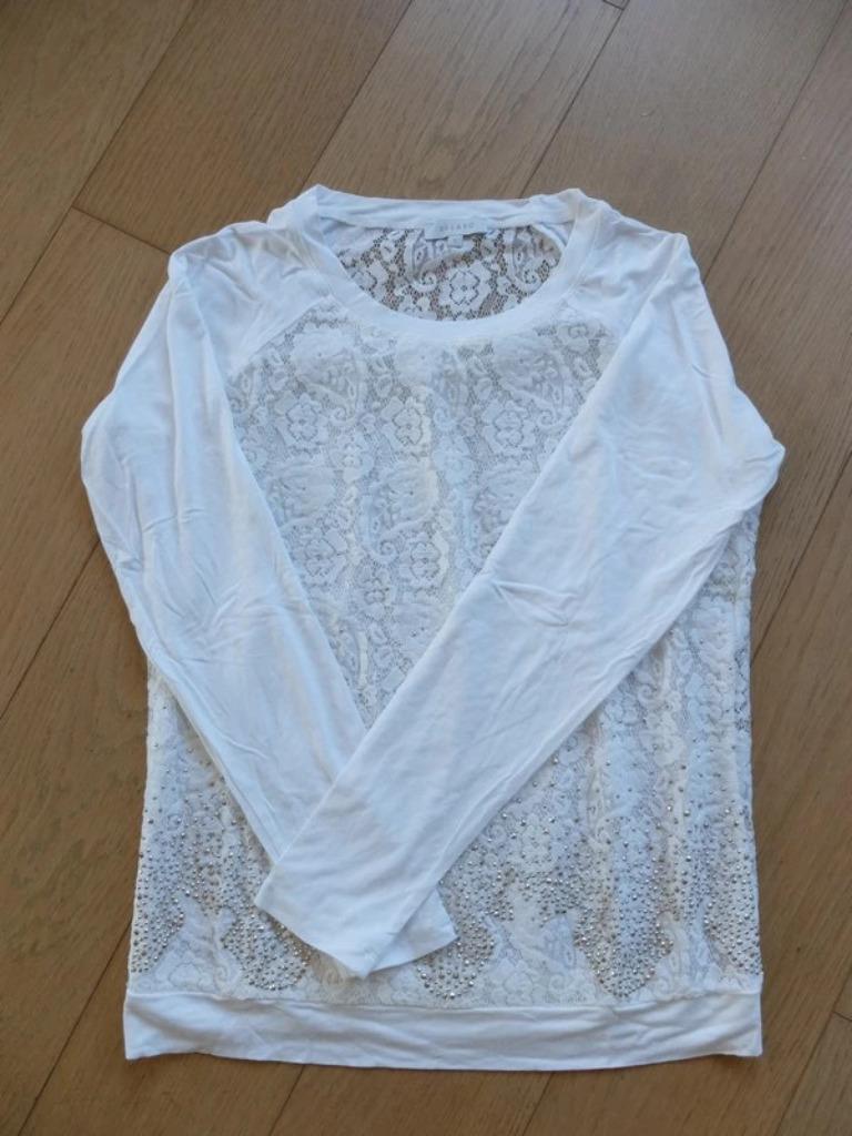 Witte dunne trui met kant en lange mouw S, Kleding | Dames, Wit, Bel & Bo, Ophalen of Verzenden, Zo goed als nieuw