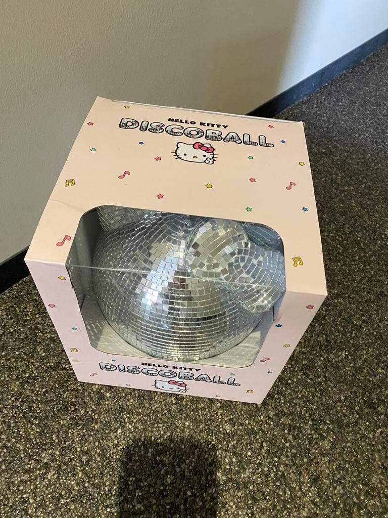 Hello kitty discobal diameter 22 cm, Hobby en Vrije tijd, Ophalen, Nieuw, Versiering