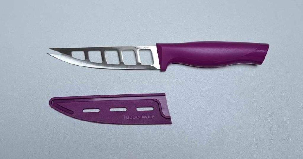 Tupperware™ Couteau Fromage « Essential Knives » violet, Maison & Meubles, Cuisine| Tupperware, Neuf, Autres types, Violet, Enlèvement ou Envoi