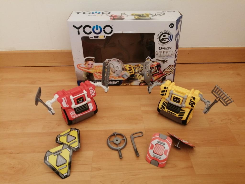 2 robots de combat interactifs, Ophalen, Zo goed als nieuw