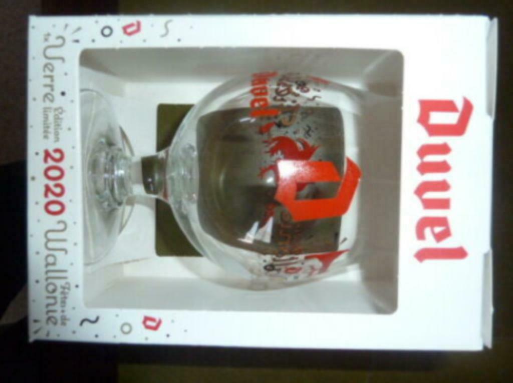 bier glas Duvel FÊTE DE WALLONIE 2020 nieuw originele doos, Ophalen of Verzenden, Nieuw, Bierglas