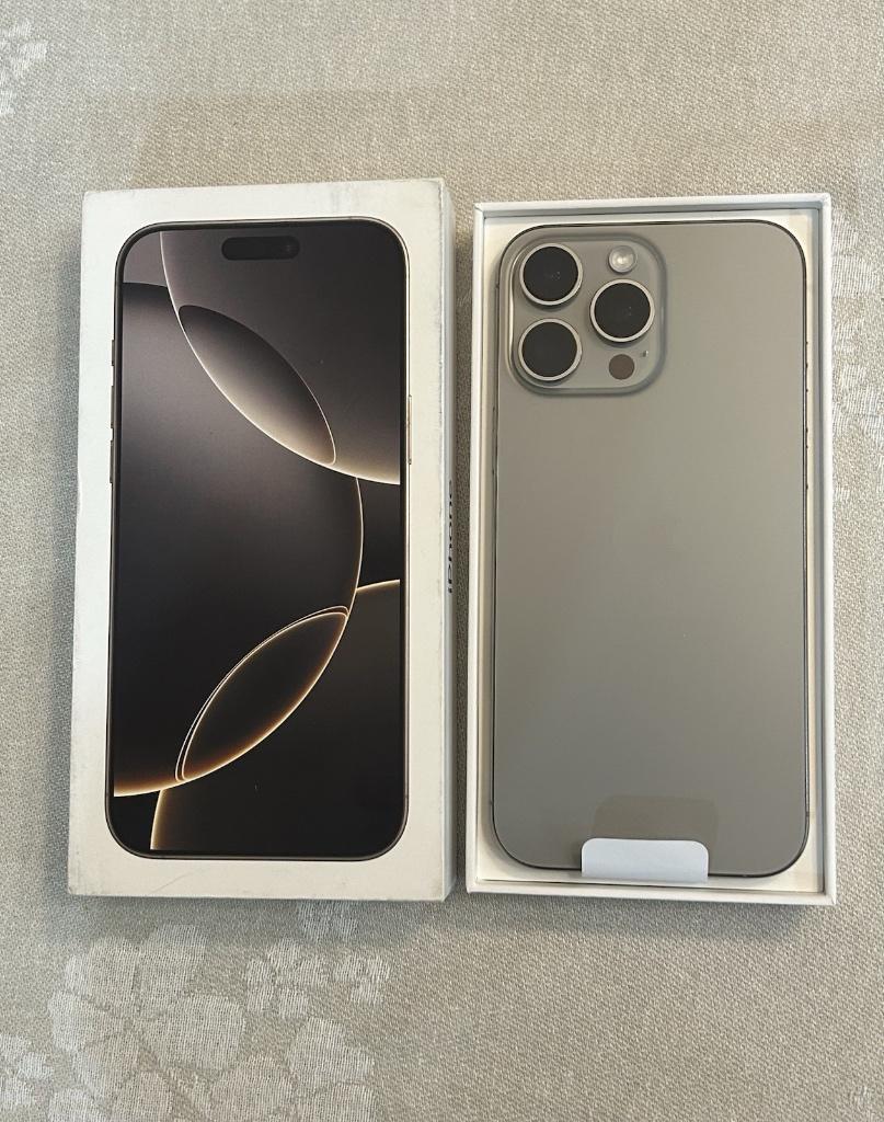 iPhone 16 Pro Max 256GB Titanium - ETAT NEUF! , Télécoms, Téléphonie mobile | Apple iPhone, 256 GB, 89 %, Enlèvement ou Envoi