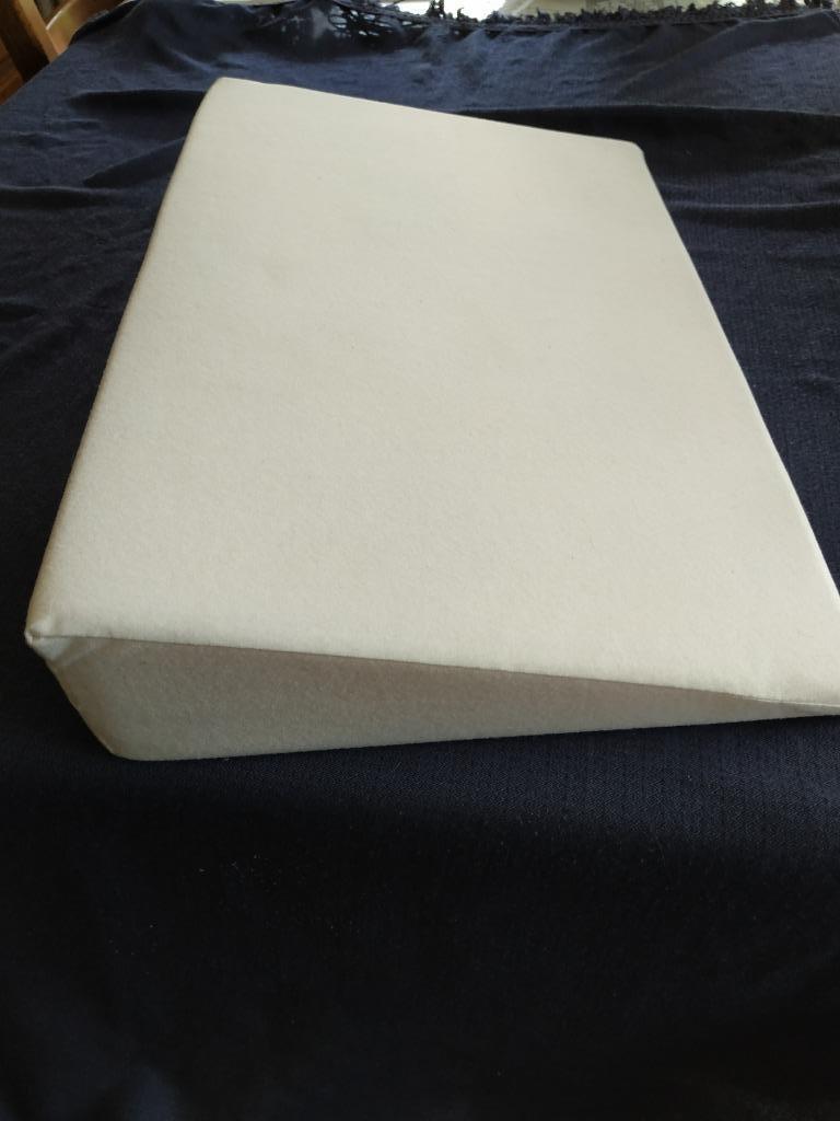 Refluxkussen 9 x 58 x 35 cm, Ophalen, Zo goed als nieuw