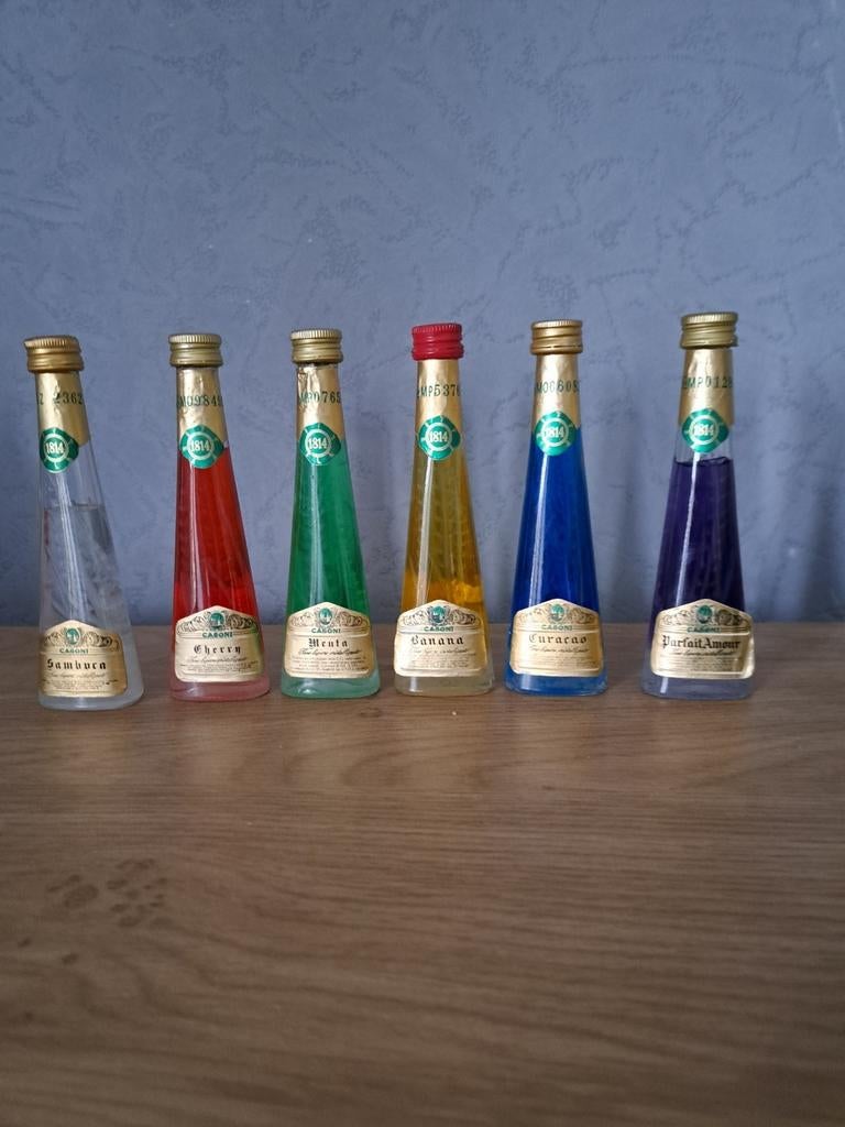 12 miniatures fine liquore christallizzato  italienne ., Collections, Enlèvement ou Envoi, Utilisé