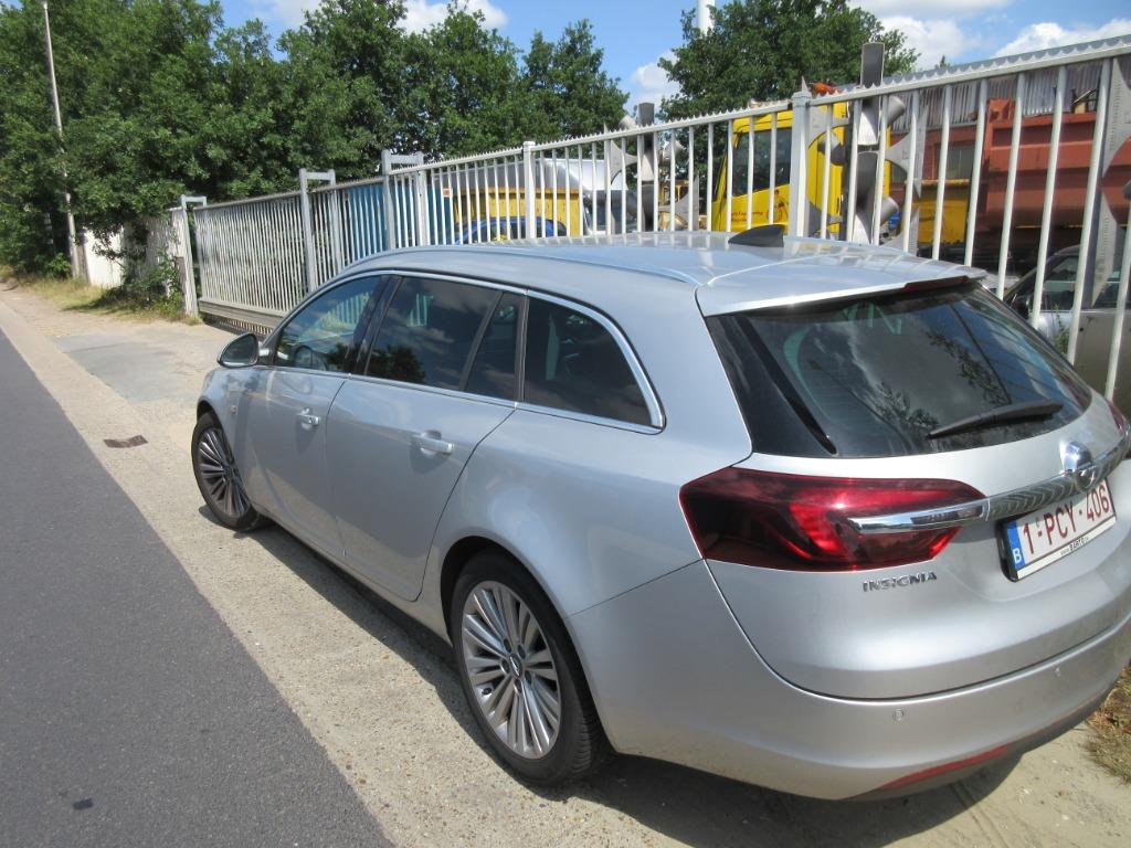 Opel Insignia 1.6D Ecoflex Sports Tourer 2016 Euro6, Auto's, 1596 cc, 4 cilinders, 109 g/km, Parkeersensor
