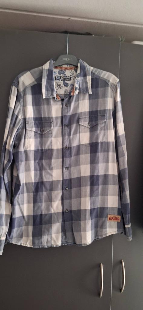 Chemise homme, Enlèvement ou Envoi, Porté