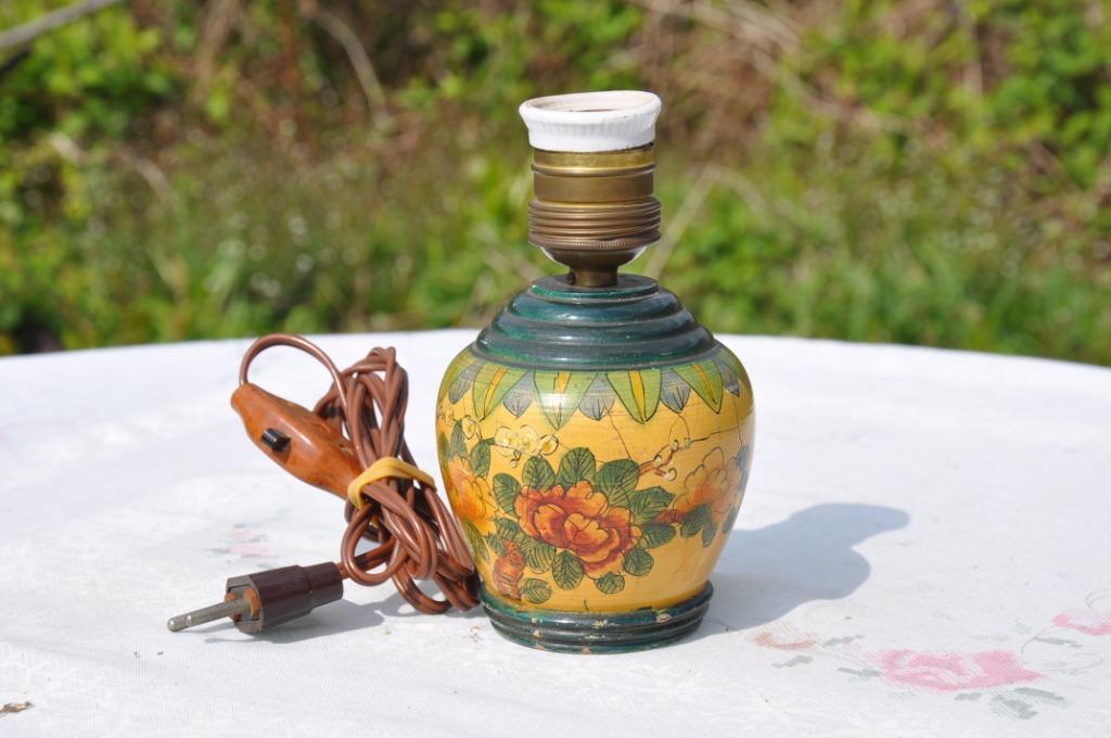 pied de lampe en bois peint, Enlèvement ou Envoi