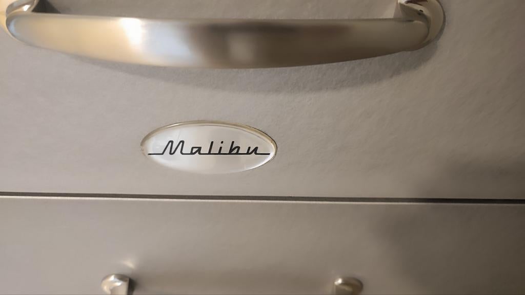 Malibu ladekast, Huis en Inrichting, Kasten | Ladekasten, Zo goed als nieuw, Ophalen