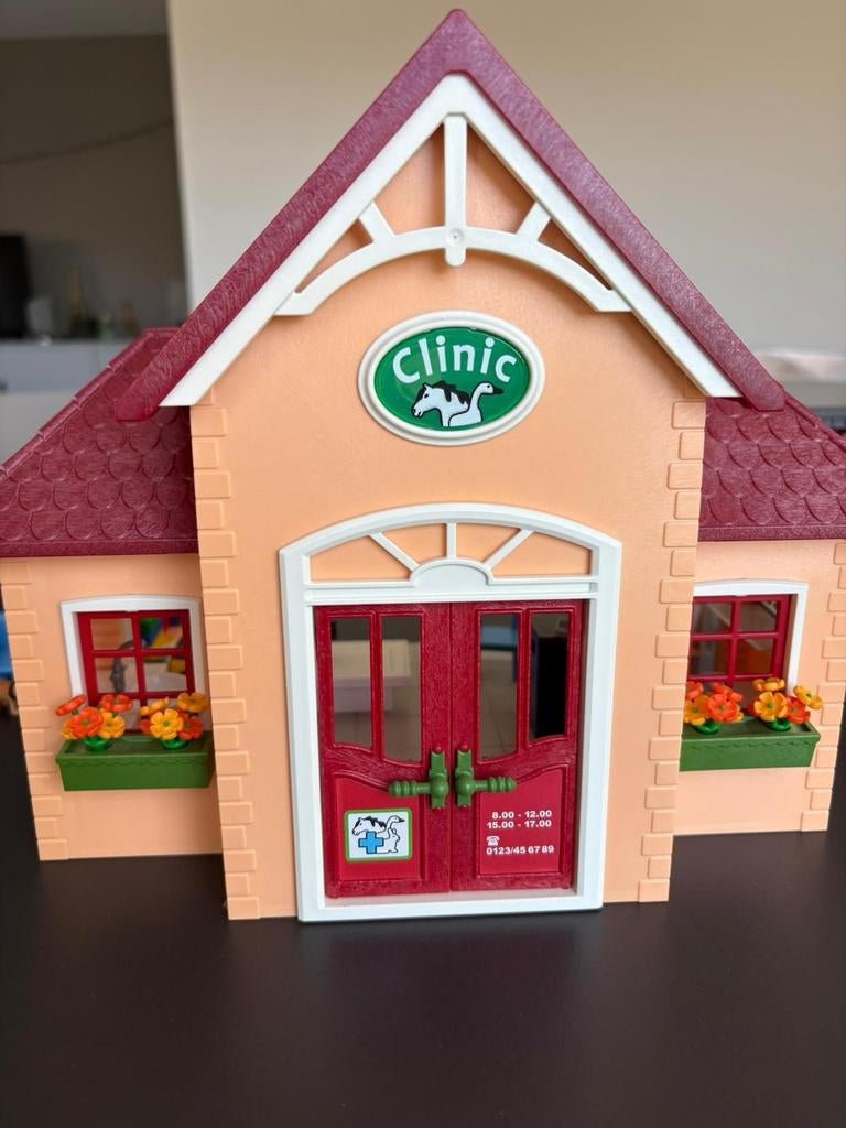 Dierenkliniek playmobile 5529, Kinderen en Baby's, Ophalen