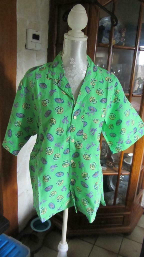 Chemisier vert fluo, Kleding | Dames, Blouses en Tunieken, Ophalen of Verzenden, Zo goed als nieuw, Maat 42/44 (L), Groen