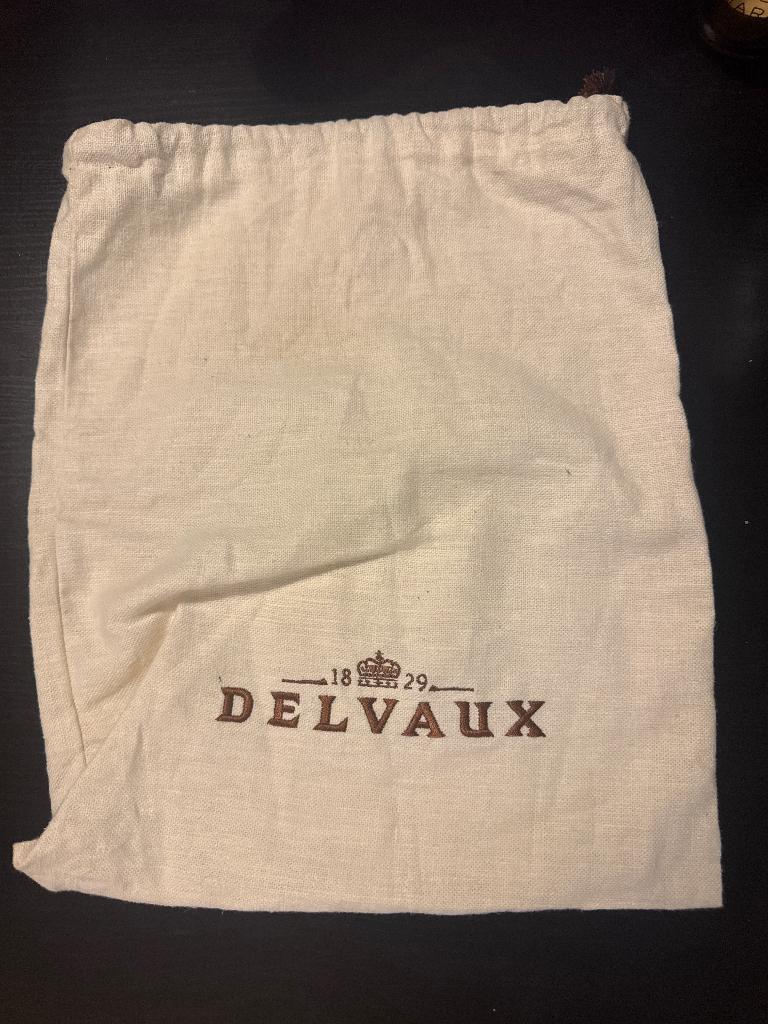 Delvaux tashoes met bruine opdruk, Enlèvement, Comme neuf, Beige, Autres types