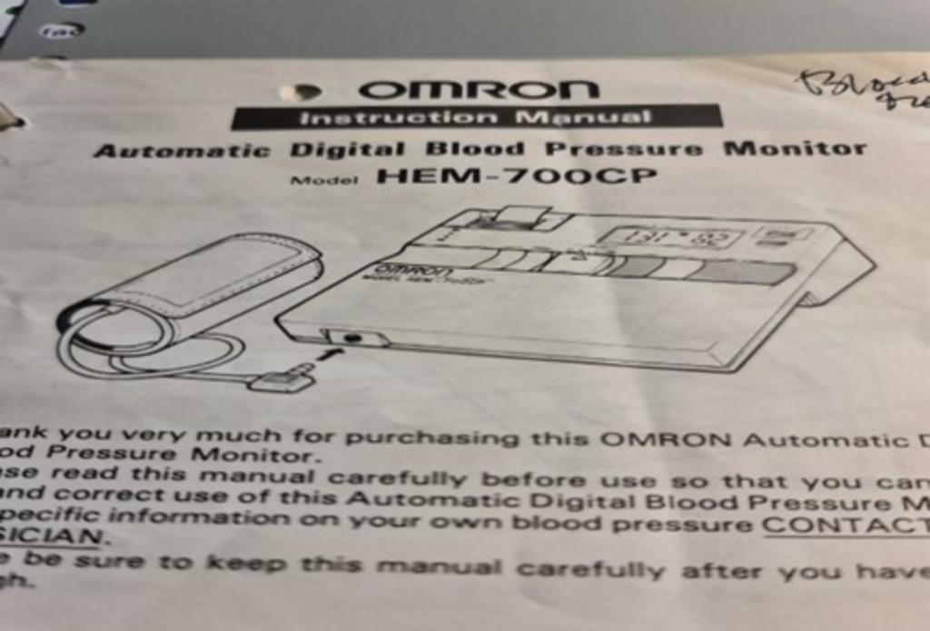 BLOEDDRUKMETER OMRON HEM 700 CP OM DE ARM 25 EURO, Ophalen, Gebruikt