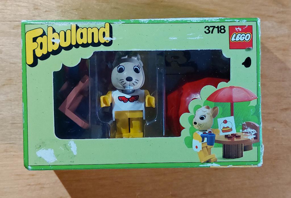 3718 LEGO Fabuland Outdoor Cafe with Bonnie Bunny (Nl), Enlèvement, Comme neuf, Ensemble complet, Lego