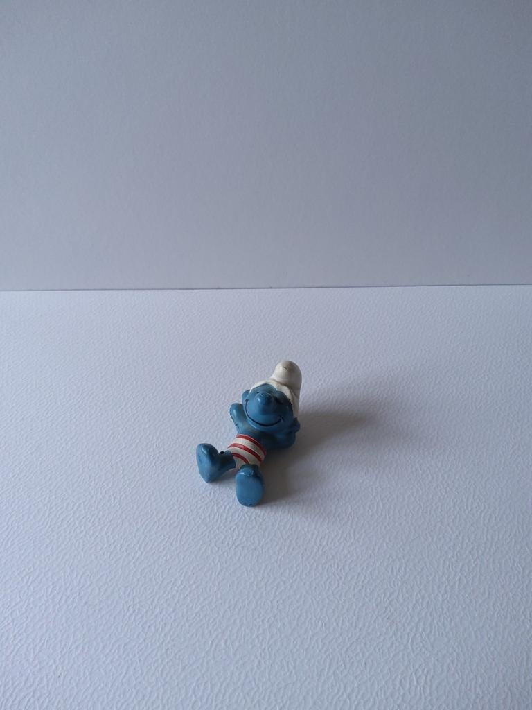 Witte en rode slaapsmurf, Verzamelen, Ophalen of Verzenden, Gebruikt, Poppetje, Figuurtje of Knuffel