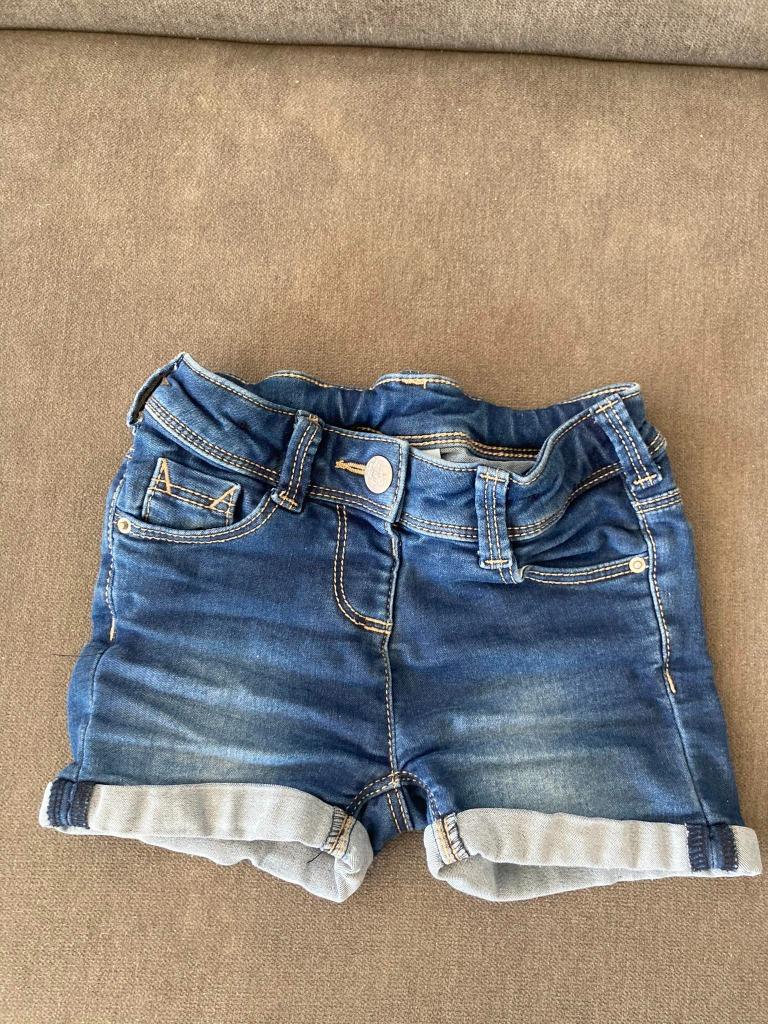 Le short en jean C&A taille 92 est comme neuf, Enfants & Bébés, Vêtements enfant | Taille 92, Pantalon, C&A, Enlèvement ou Envoi